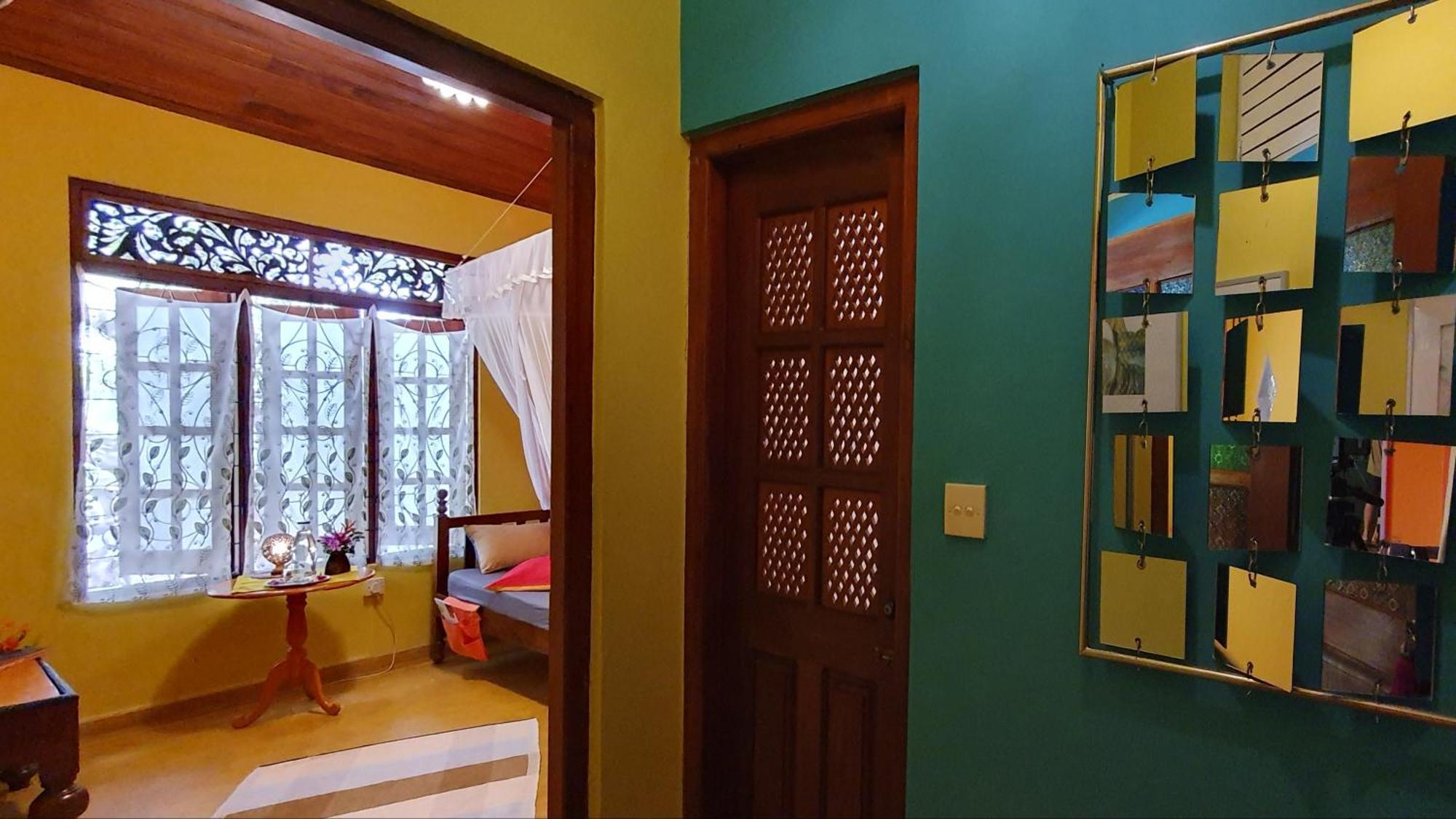 Singharaja Garden Agro Eco Lodge Pelawatta  Rom bilde